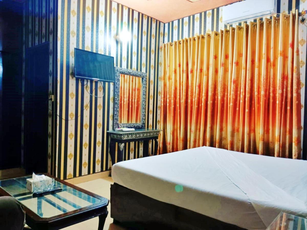 Moon Soon Hotel Lahore Exterior photo
